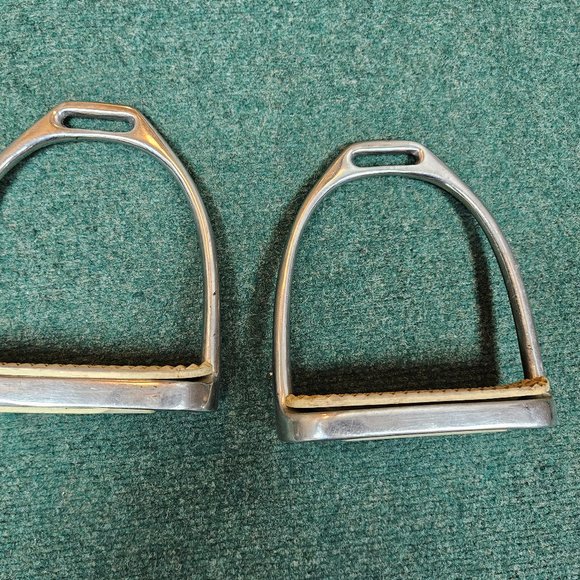 Horse English Stirrups with pads (pair) hunter jumper horseback riding - Picture 1 of 7
